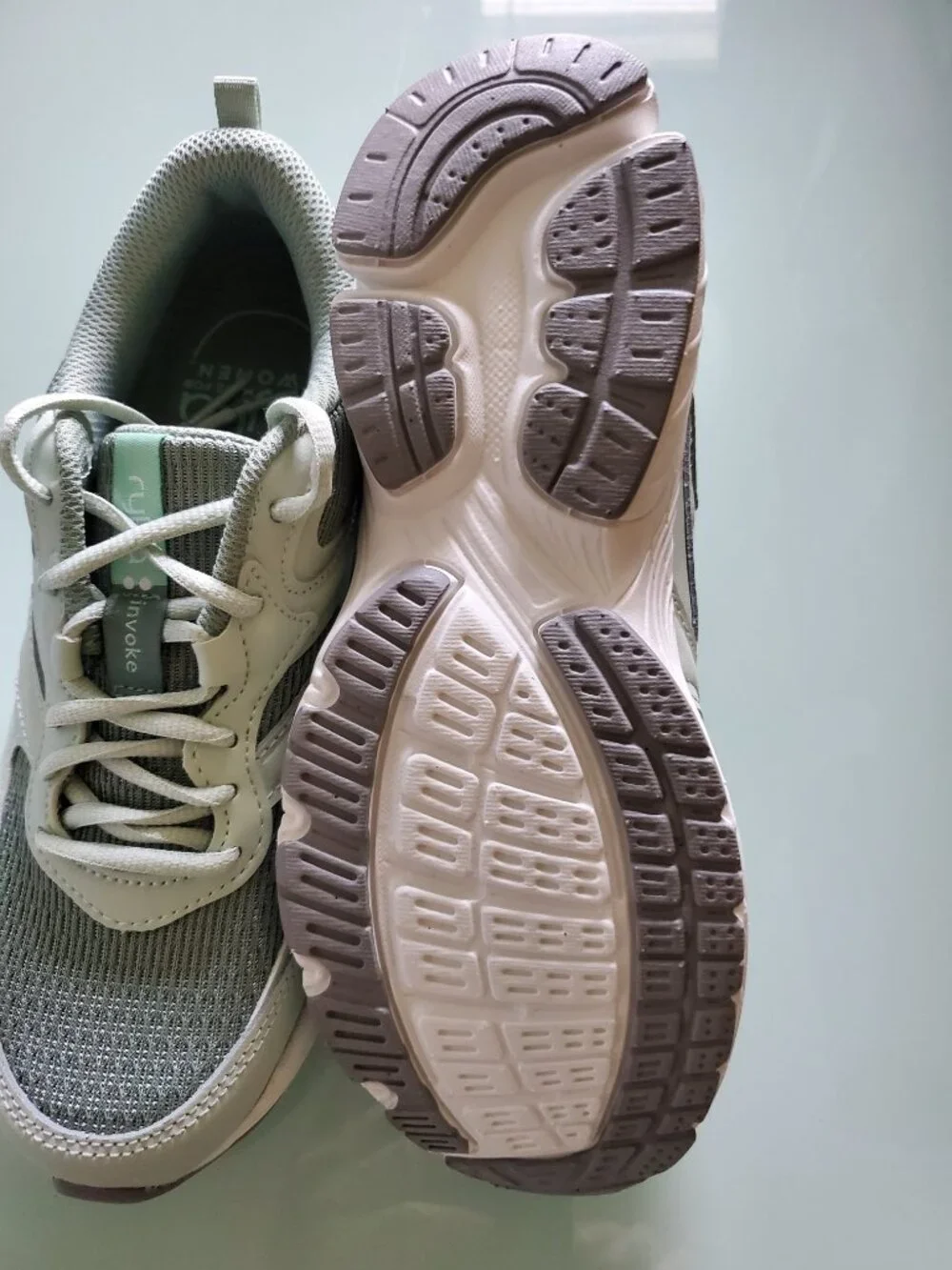 Walking Sneakers